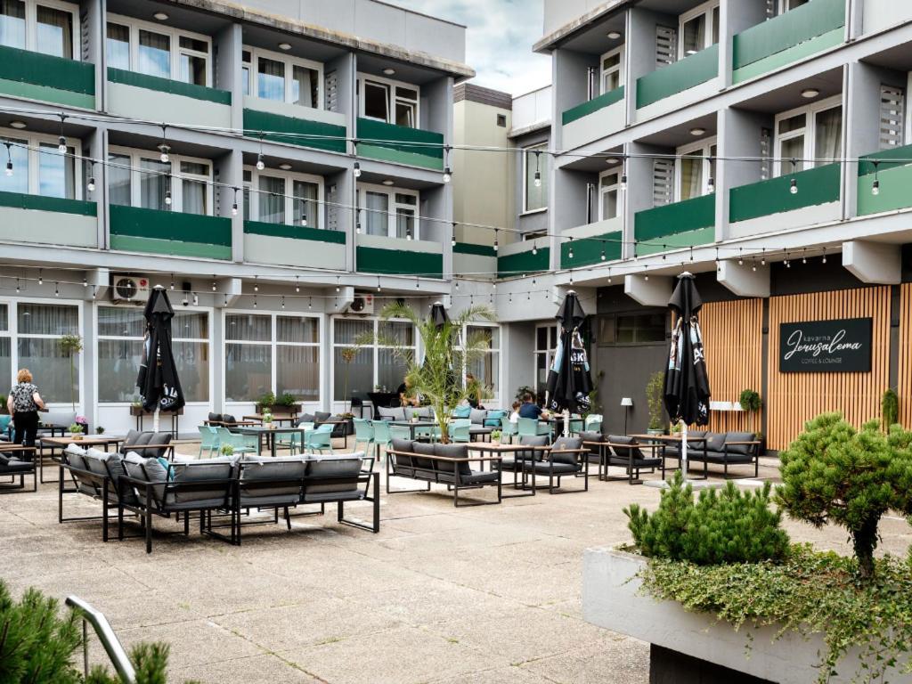 Hotel Jeruzalem Ljutomer Exterior foto